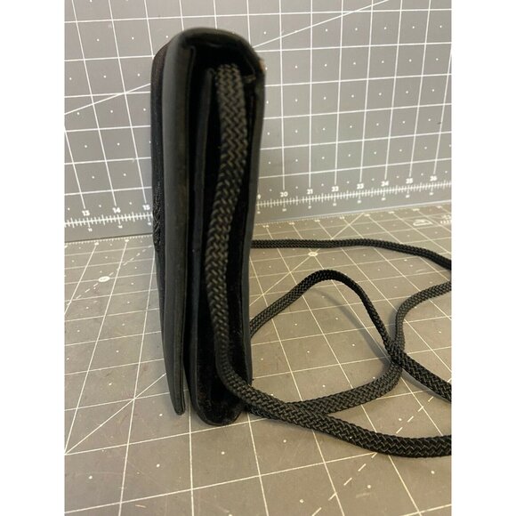 Vintage La Regale Black Velvet Clutch With Shoulder Strap ~~minty~~ - Picture 4 of 9